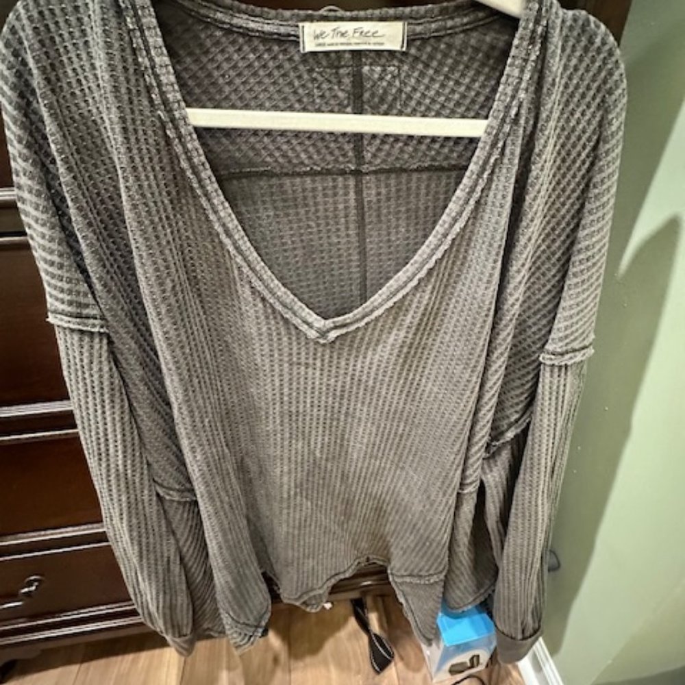 We the Free Long sleeve Gray tunic, Size XL